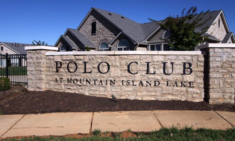 The Polo Club at Mountain Island Lake 5