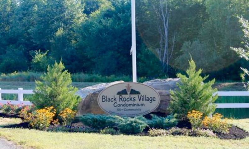 Black Rocks Village 3