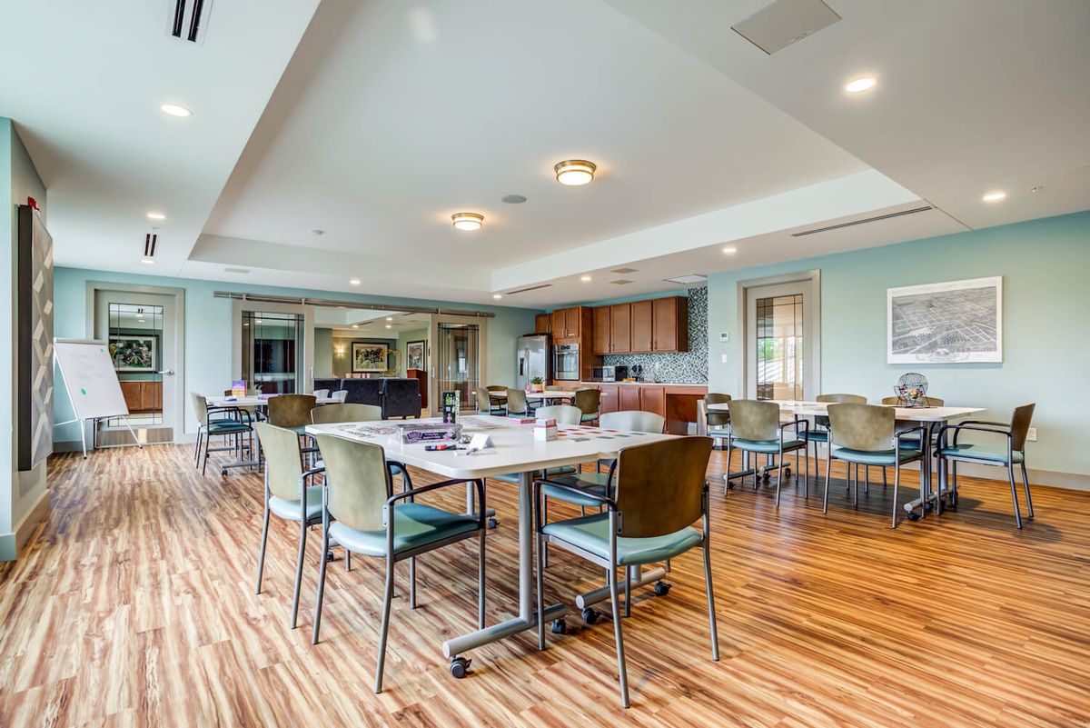 Arbor Terrace Naperville 4