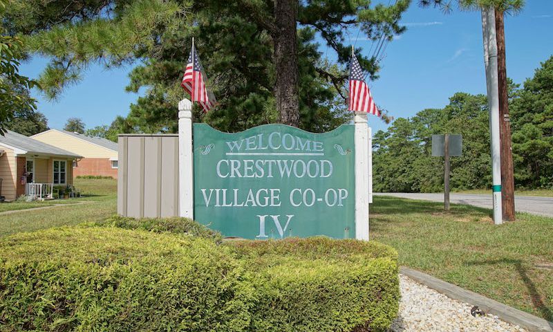 Crestwood Village 4 5
