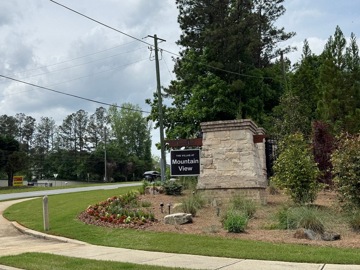 The Villas at Mountain View 3