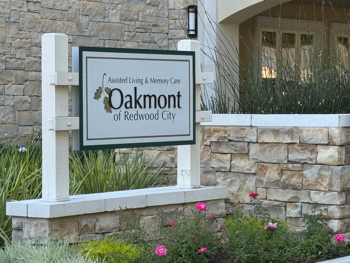 Oakmont Of Redwood City 4