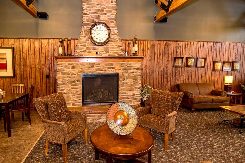 Edgewood Fargo Senior Living 4