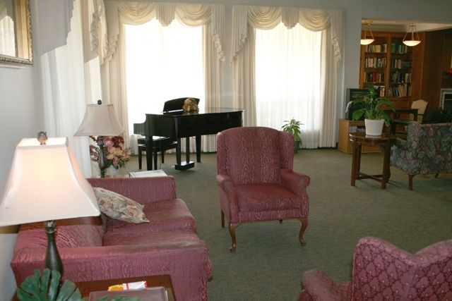 Villa South Assisted Living & Memory Care 1