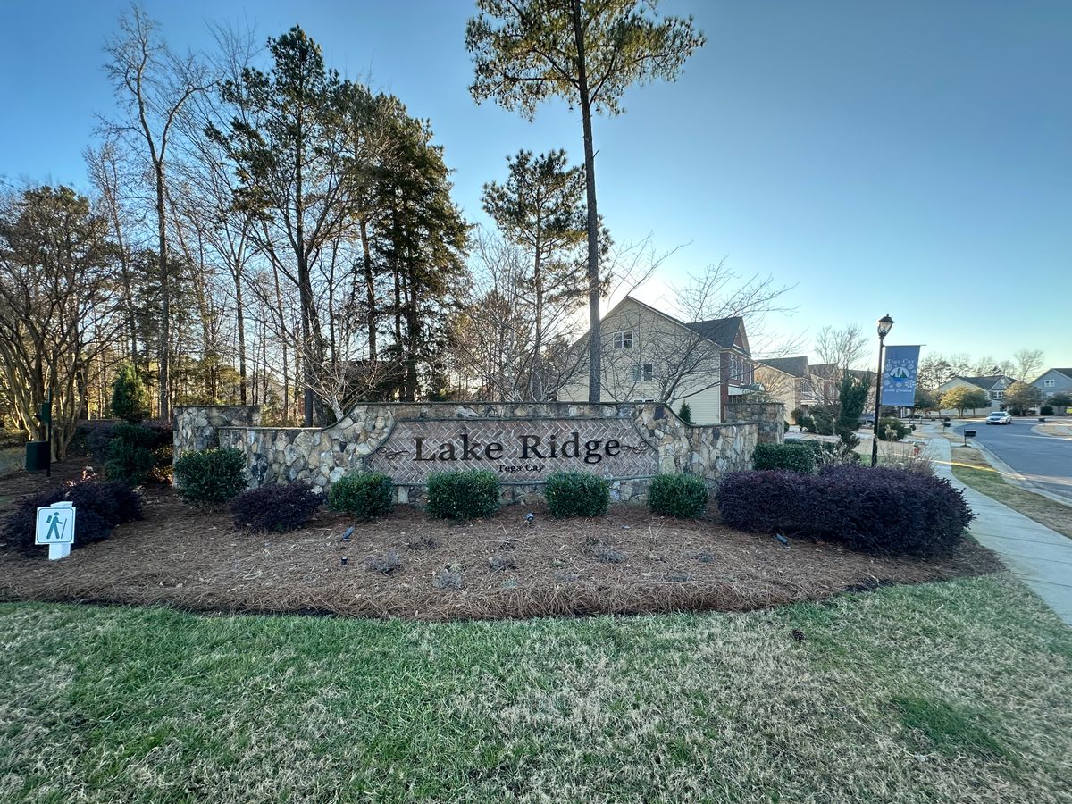 Grayrock Village at Lake Ridge 2