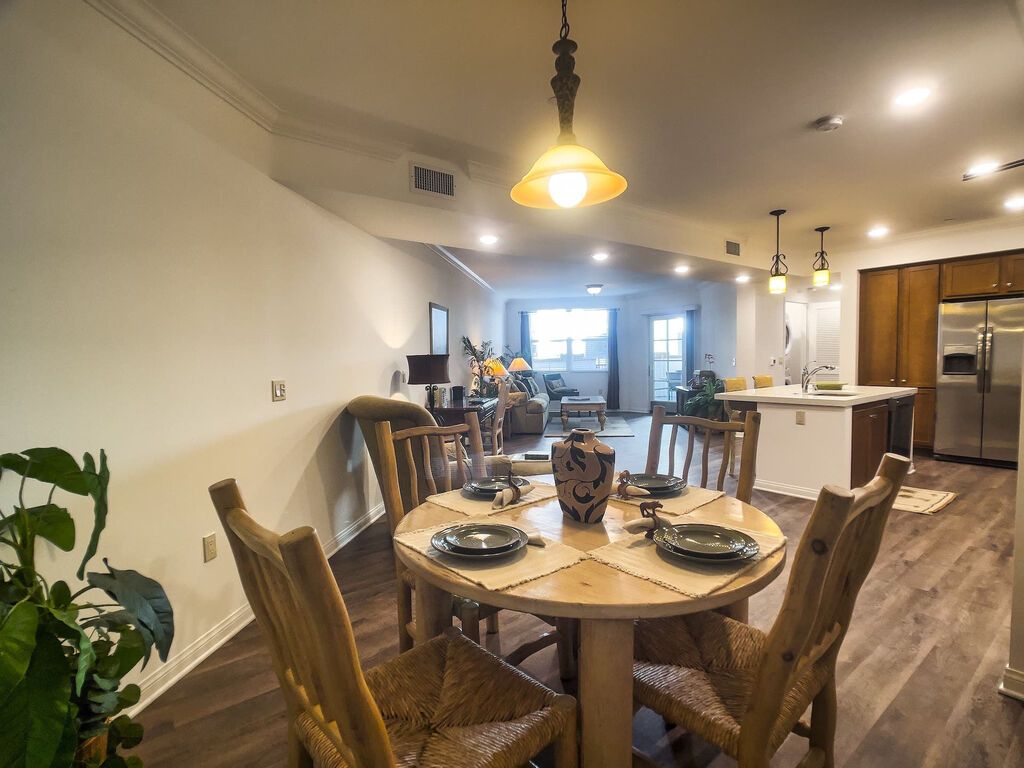 Interior view of Casa Aldea at Carlsbad senior living community featuring dining room decor.