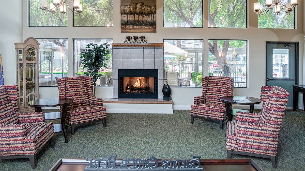 Holiday Montara Meadows (UPDATED) Get Pricing & See 23 Photos in Las Vegas, NV