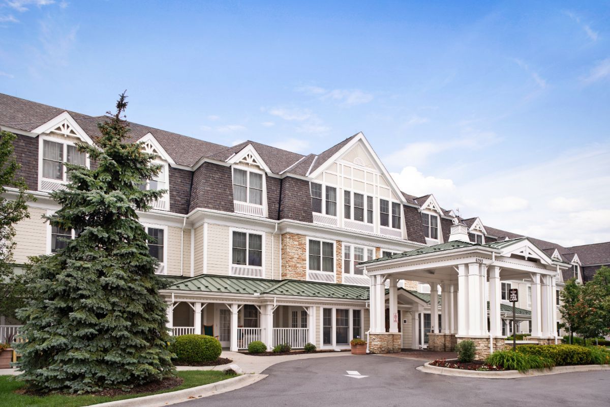 Sunrise Assisted Living Of Bloomfield Hills 4