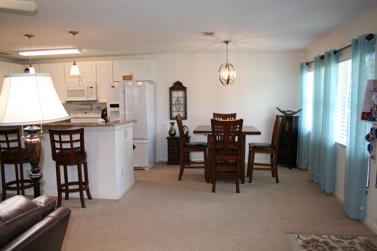 Lakeview Terrace Retirement Community (UPDATED) Get Pricing, See 17