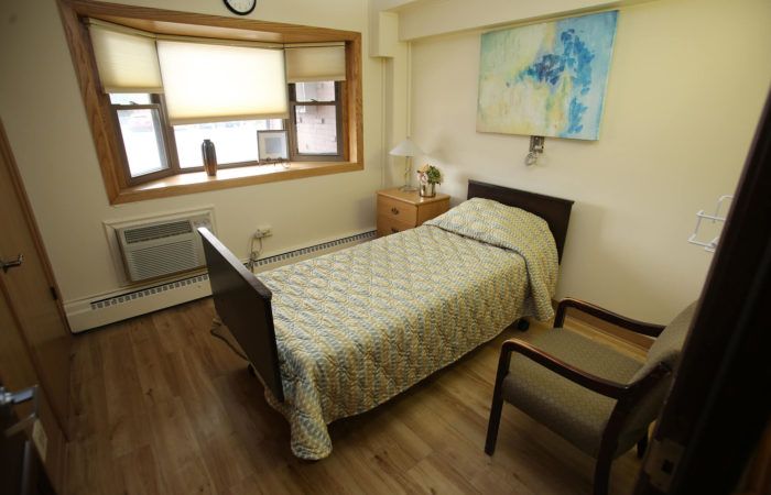 Interior view of Arista Healthcare senior living community featuring modern furniture and decor.