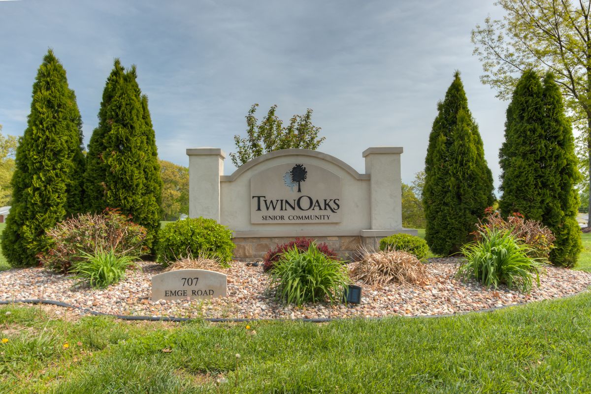 Twin Oaks Estate, O'fallon, MO  6