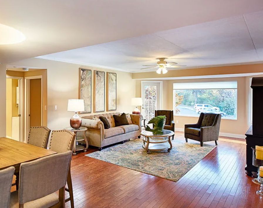 Interior view of Alexian Village of Tennessee senior living community featuring modern decor and furniture.