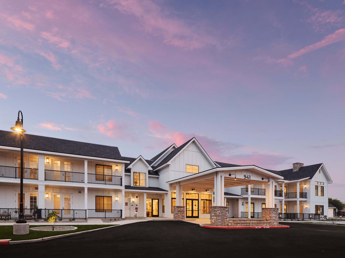 American Groves Senior Living, Gilbert, AZ 13