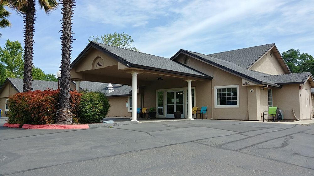 Sierra Oaks Assisted Living and Memory Care 1