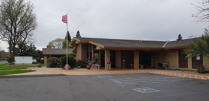 Windsor Chico Creek Care And Rehab Center 3
