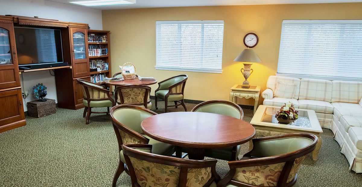 Interior view of Manor at Steeplechase senior living community featuring modern decor and amenities.