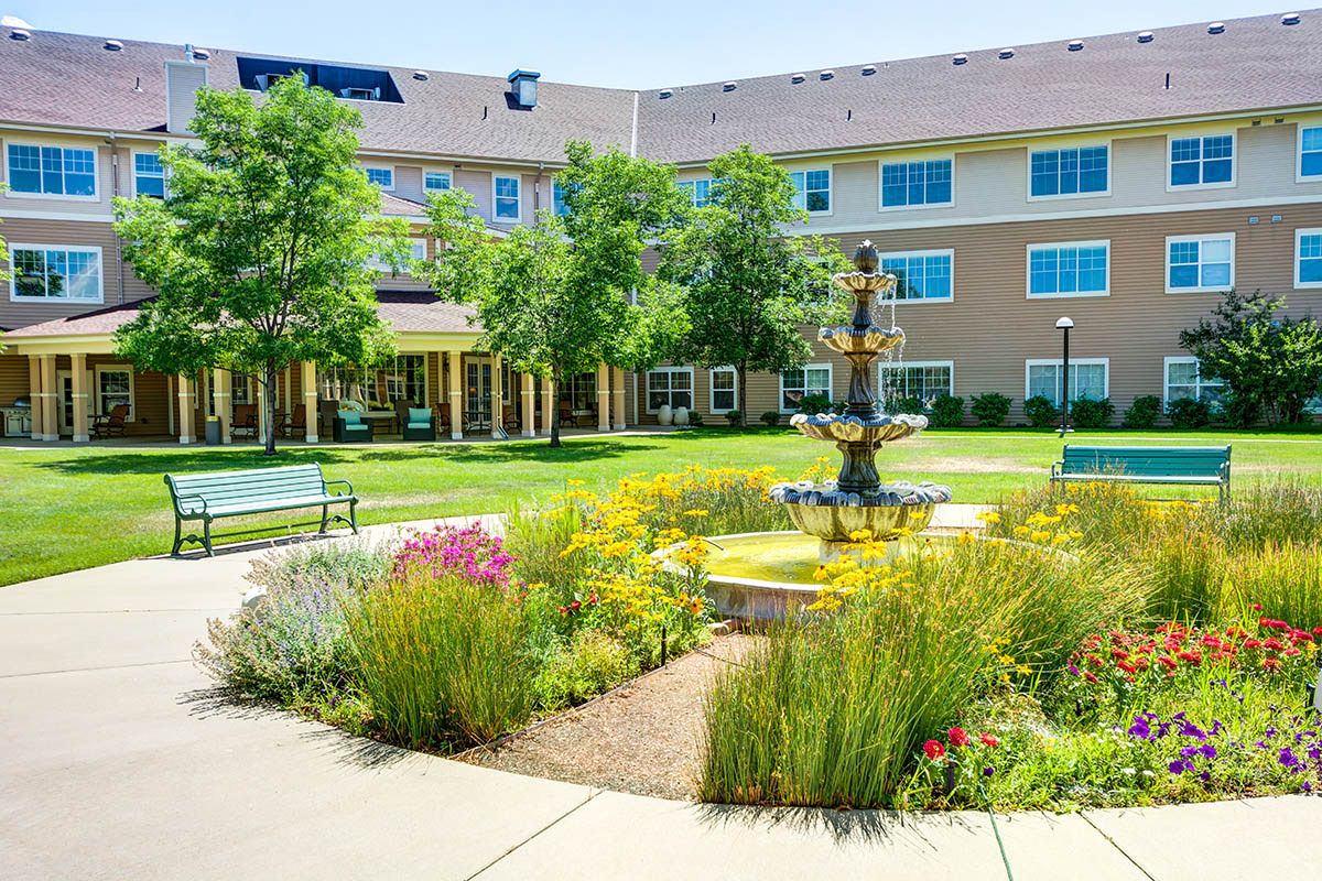 The Courtyards At Mountain View, Denver, CO 13