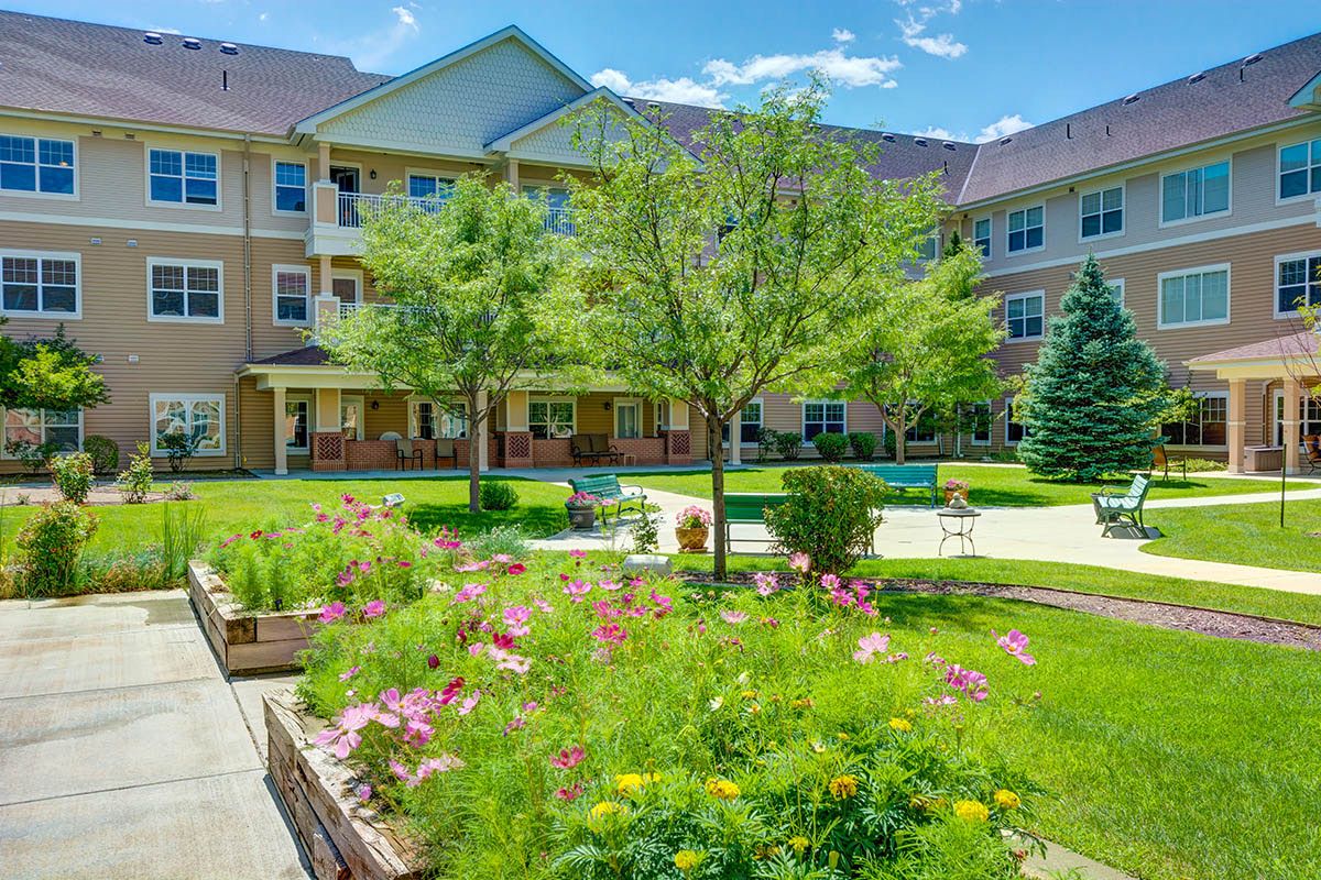 The Courtyards At Mountain View, Denver, CO 7