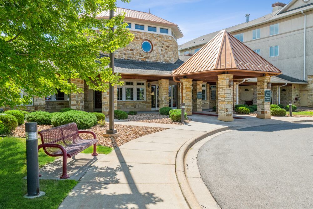 The Wellstead Of Rogers And Diamondcrest Senior Living, Rogers, MN 25