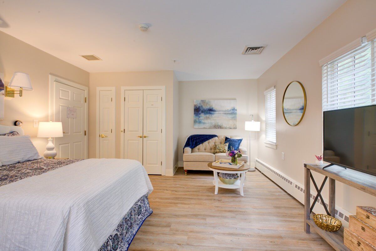 The Arbors Of Bedford (UPDATED) Pricing & 35 Photos in Bedford, NH