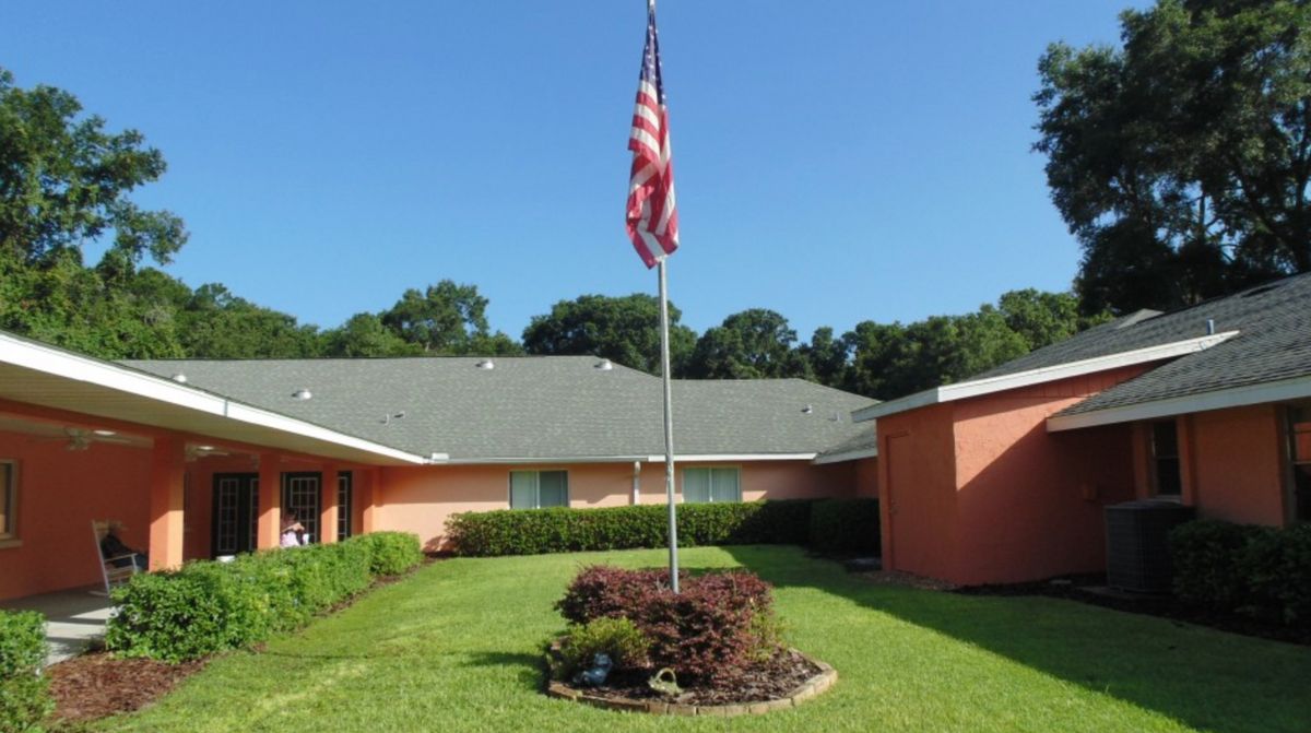 Hampton Manor Assisted Living Belleview 2