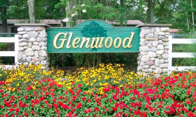 Glenwood Village 4