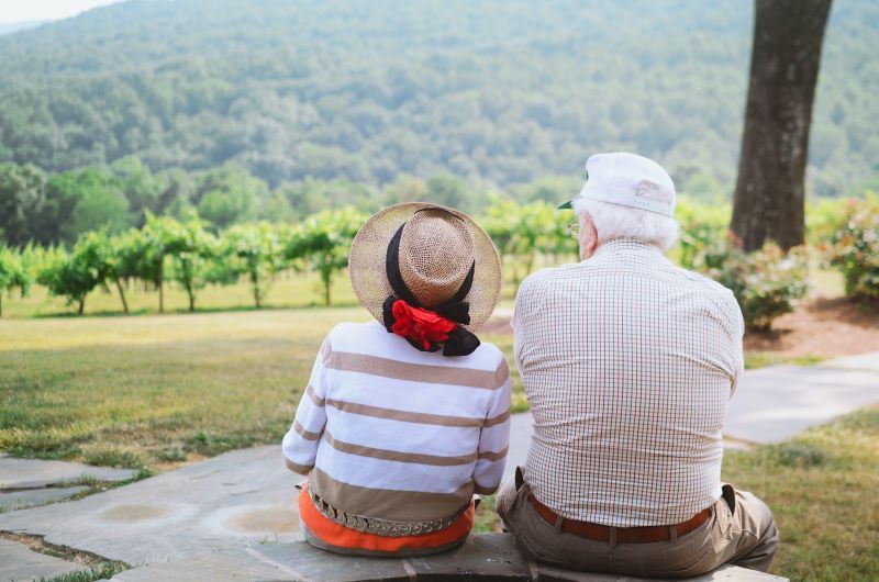 Senior Living: Your Definitive Guide for 2023