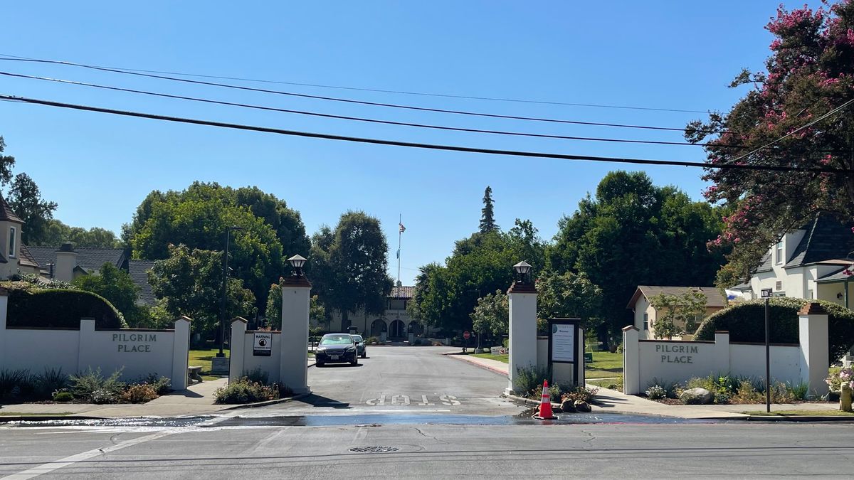 Pilgrim Place In Claremont 4