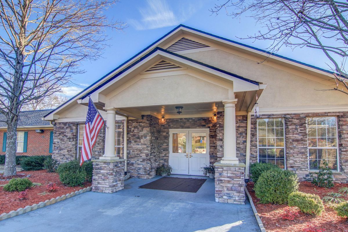 Manchester Court Assisted Living & Memory Care 1