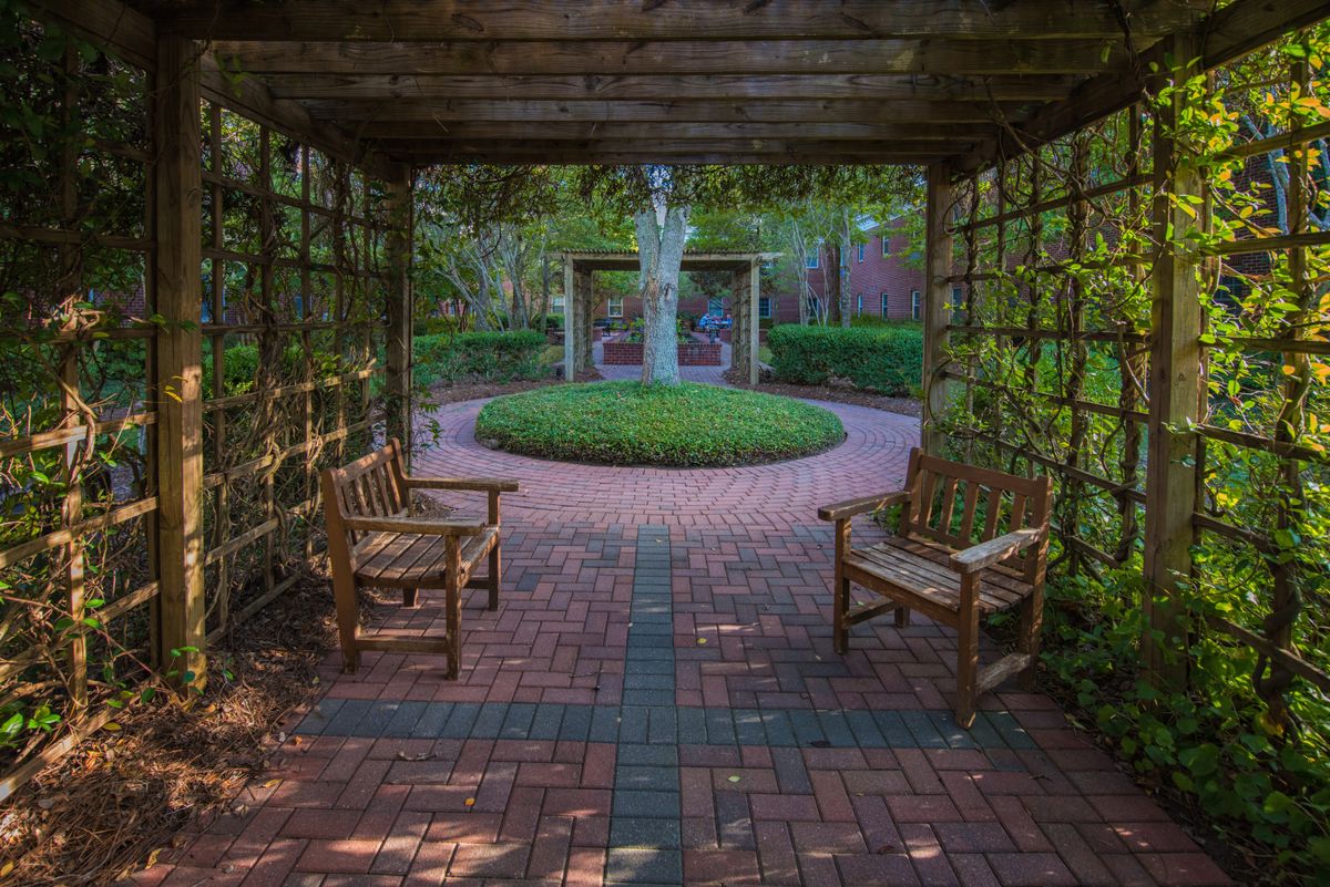 The Manor (UPDATED) Get Pricing & See 7 Photos in Florence, SC