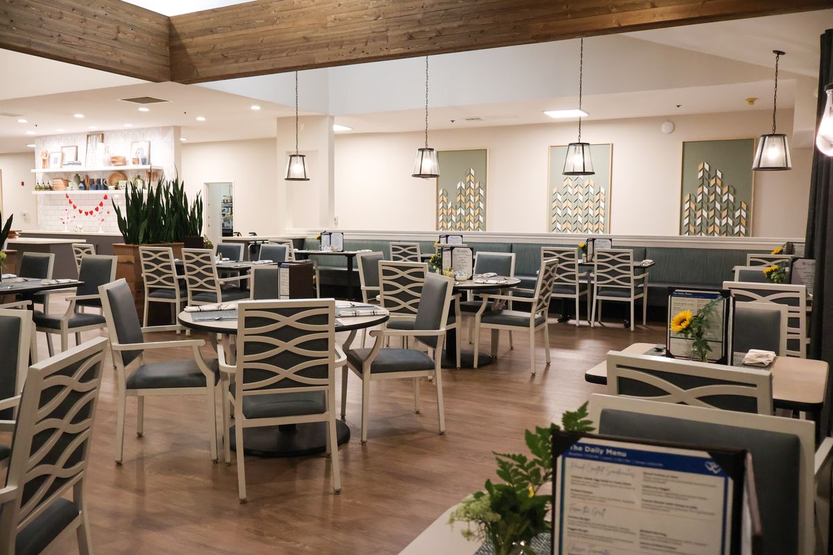 Carlton Senior Living Downtown Pleasant Hill 1