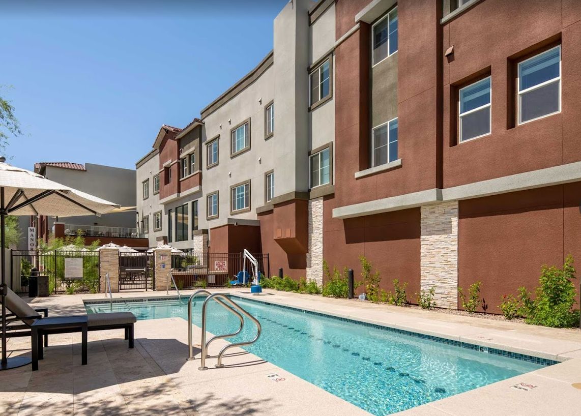 The Manor Village At Desert Ridge