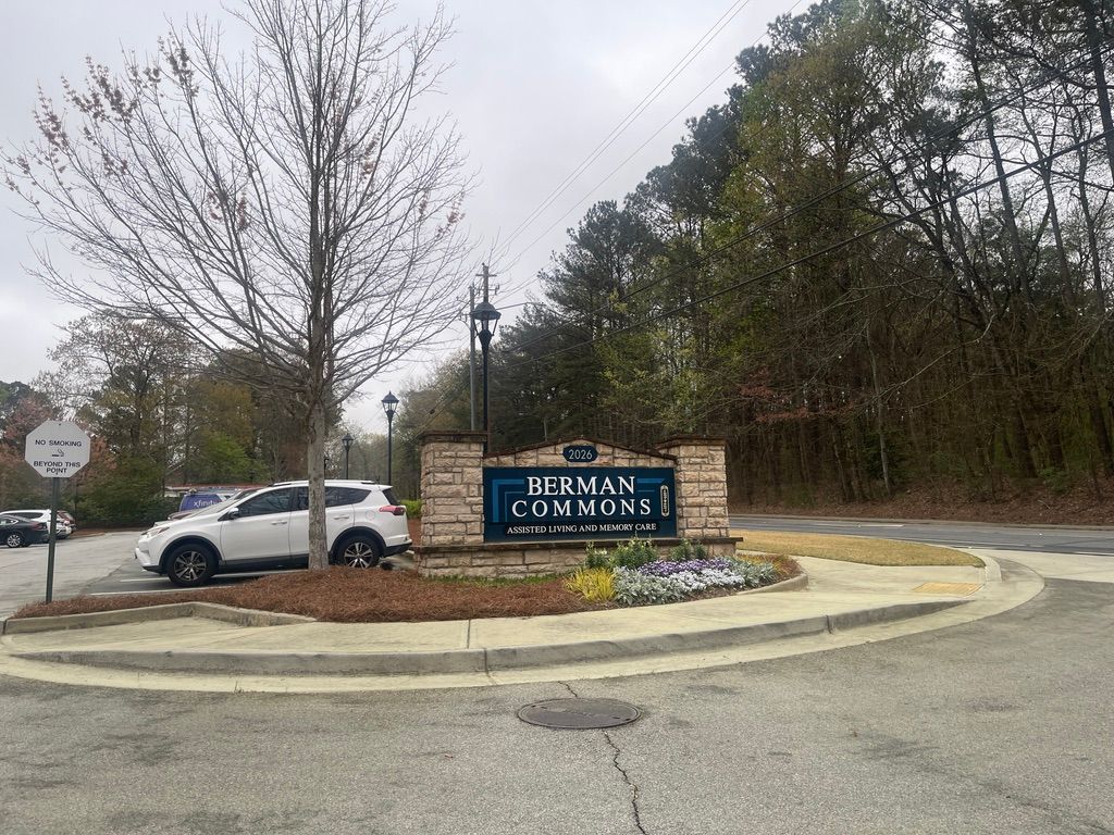 Oaks at Post Road 2