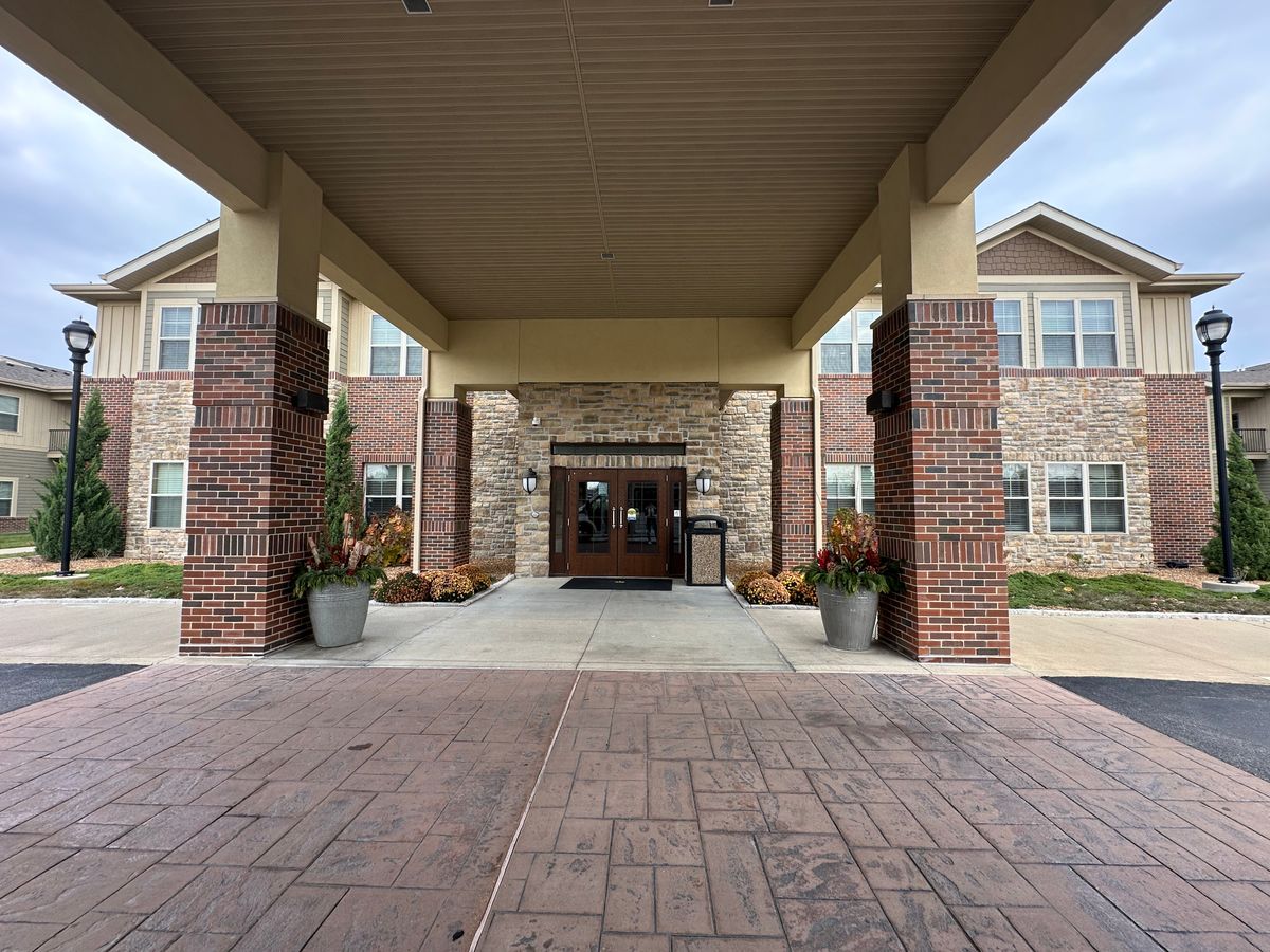 Boulevard Senior Living Of St Charles 2