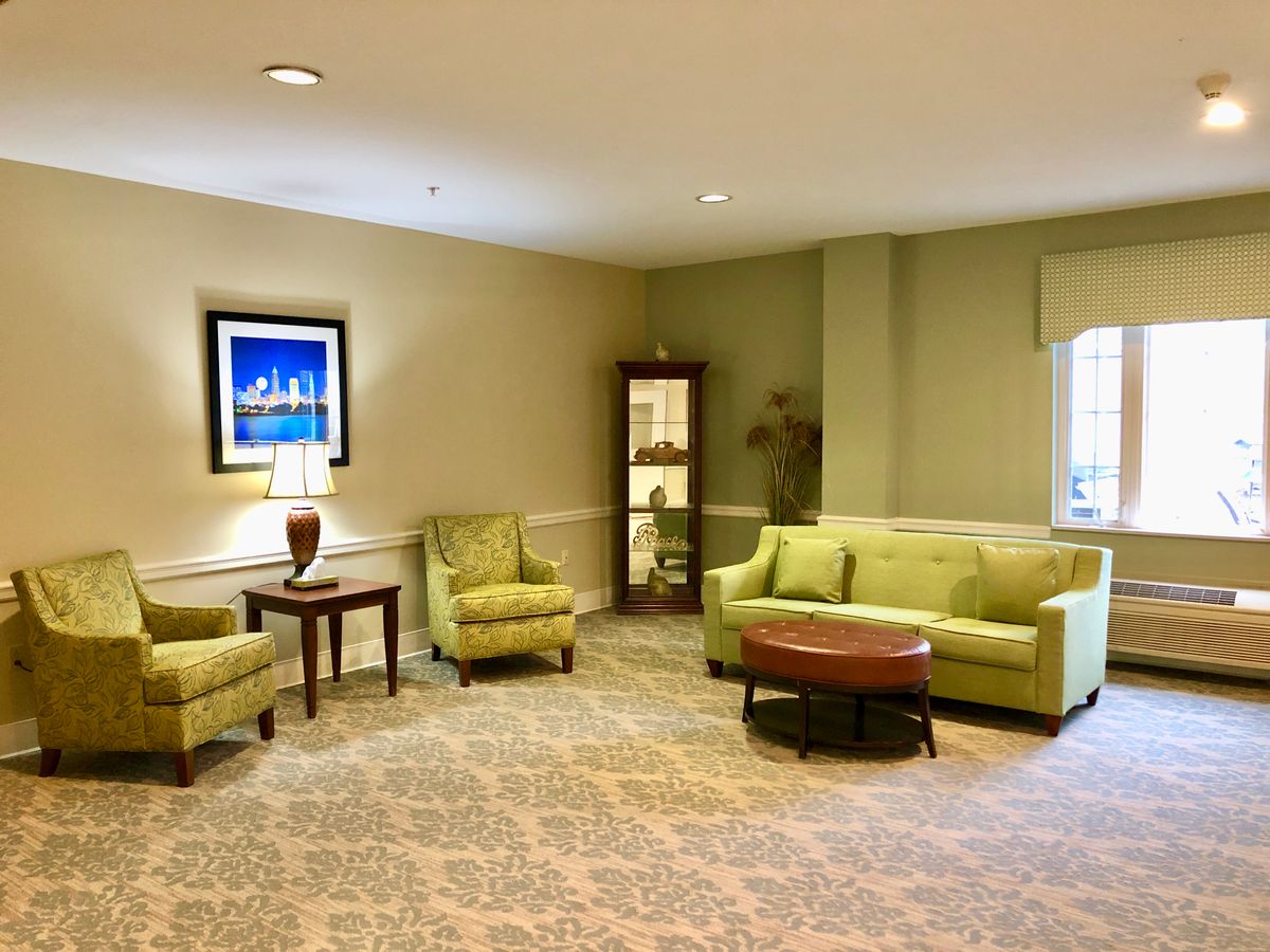 Paramount Senior Living At Middleburg Heights Updated Get Pricing