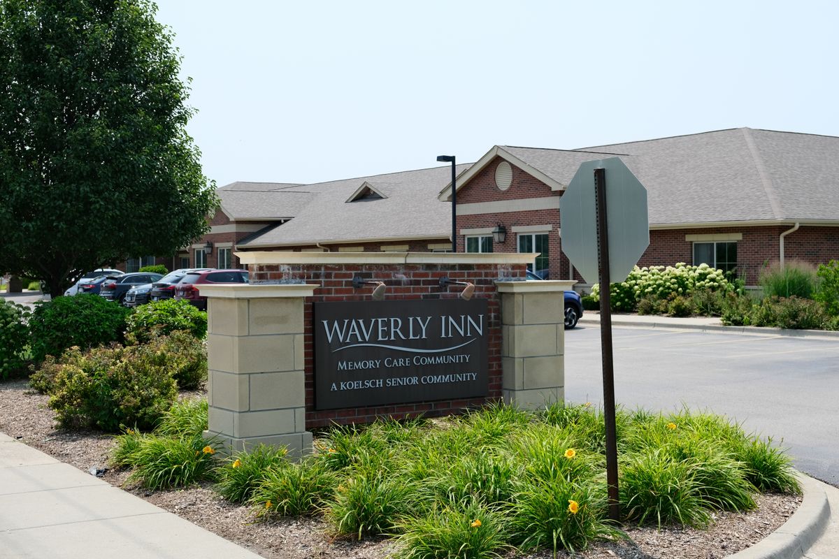 Waverly Inn Memory Care Community 4