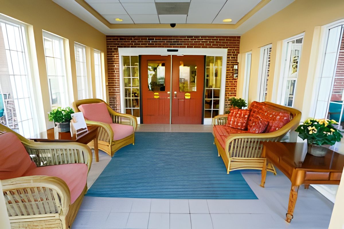 Charter Senior Living Of Towson 5