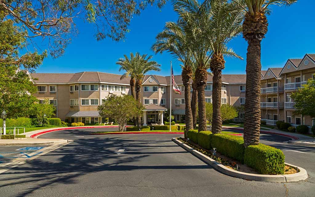 Sterling Inn (UPDATED) Get Pricing, See 12 Photos & See Floor Plans