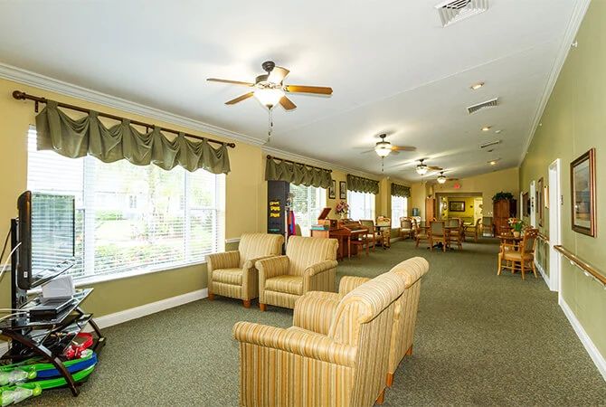 Lehigh Acres Assisted Living 4