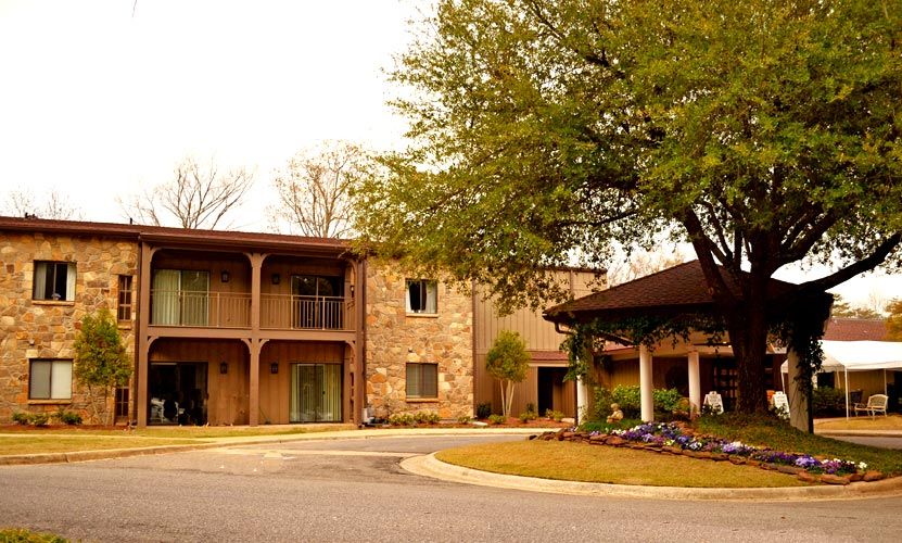 Kirkwood_by_the_river_Assisted_Living