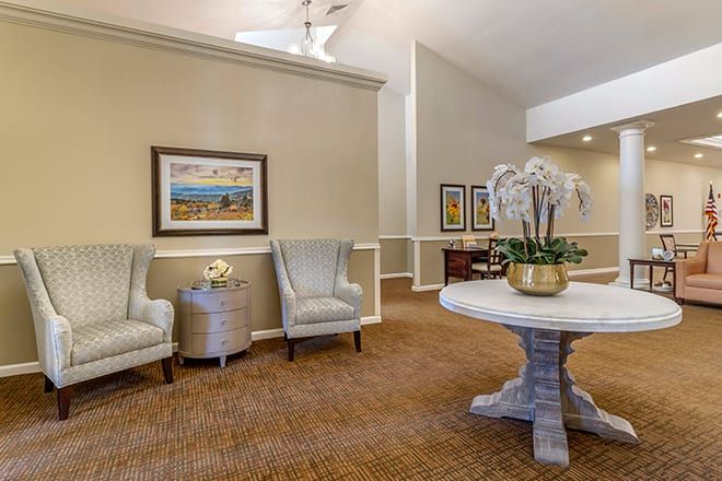 Senior living community at Brookdale Mount Vernon Drive featuring elegant decor, furniture, and art.
