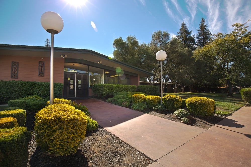 Windsor Elk Grove Care And Rehabilitation Center 2