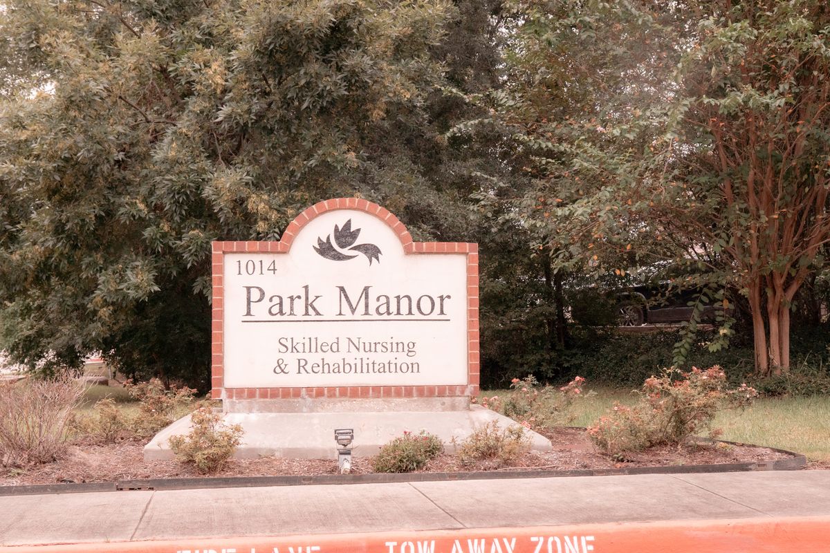 Park Manor Of The Woodlands 2