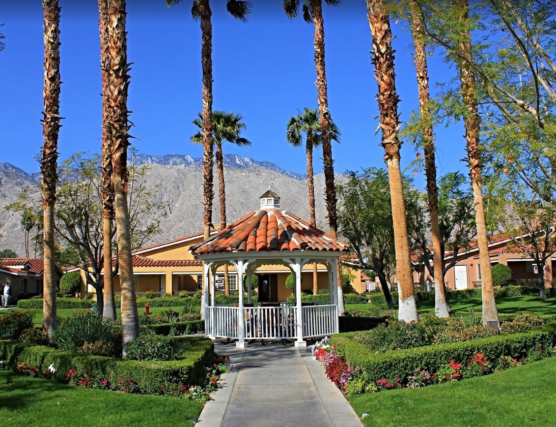 Cottages at Palm Springs 2