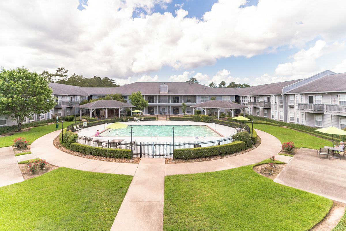 Collier Park (UPDATED) Get Pricing, See 27 Photos & See Floor Plans