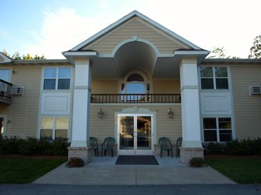 Dayspring Assisted Living Residence_Photos_01_Seniorly