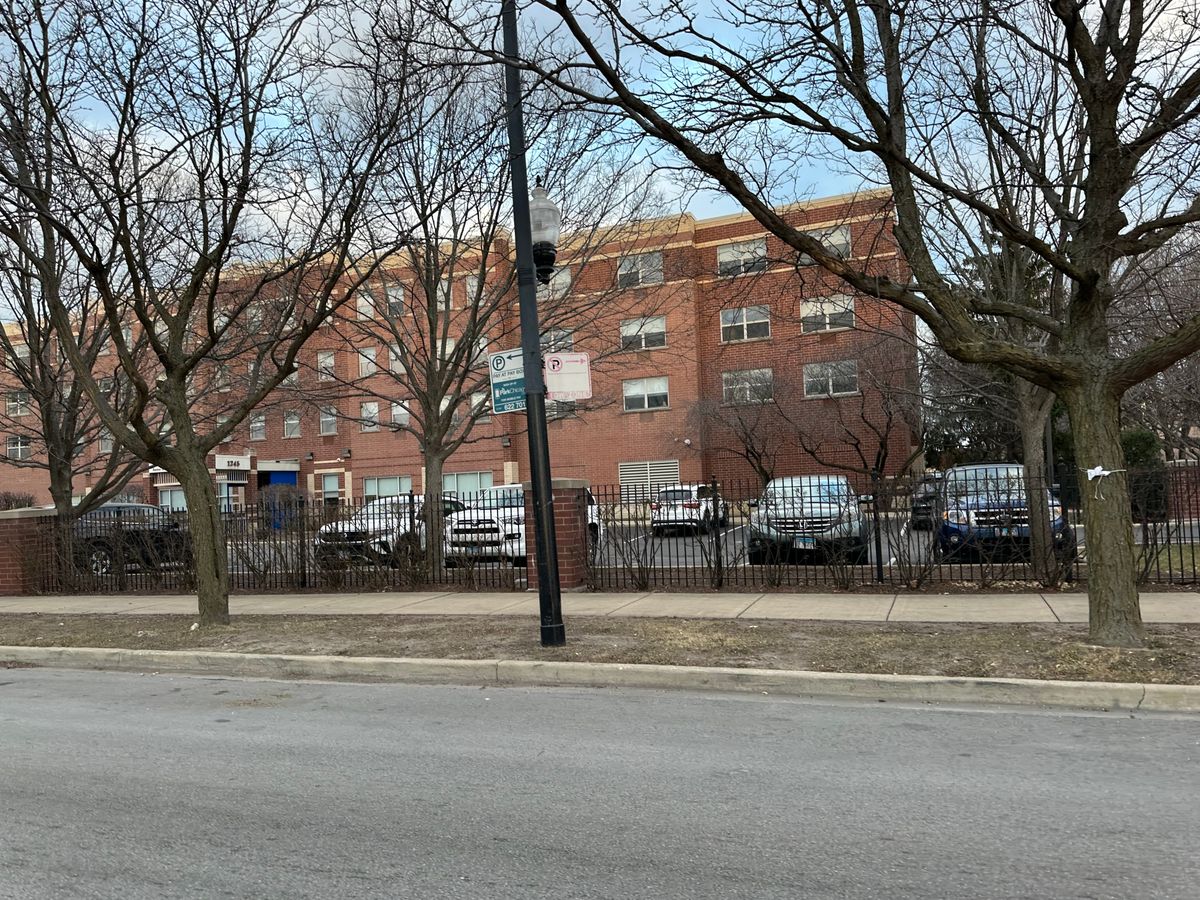 Barton Senior Residences of Chicago 4