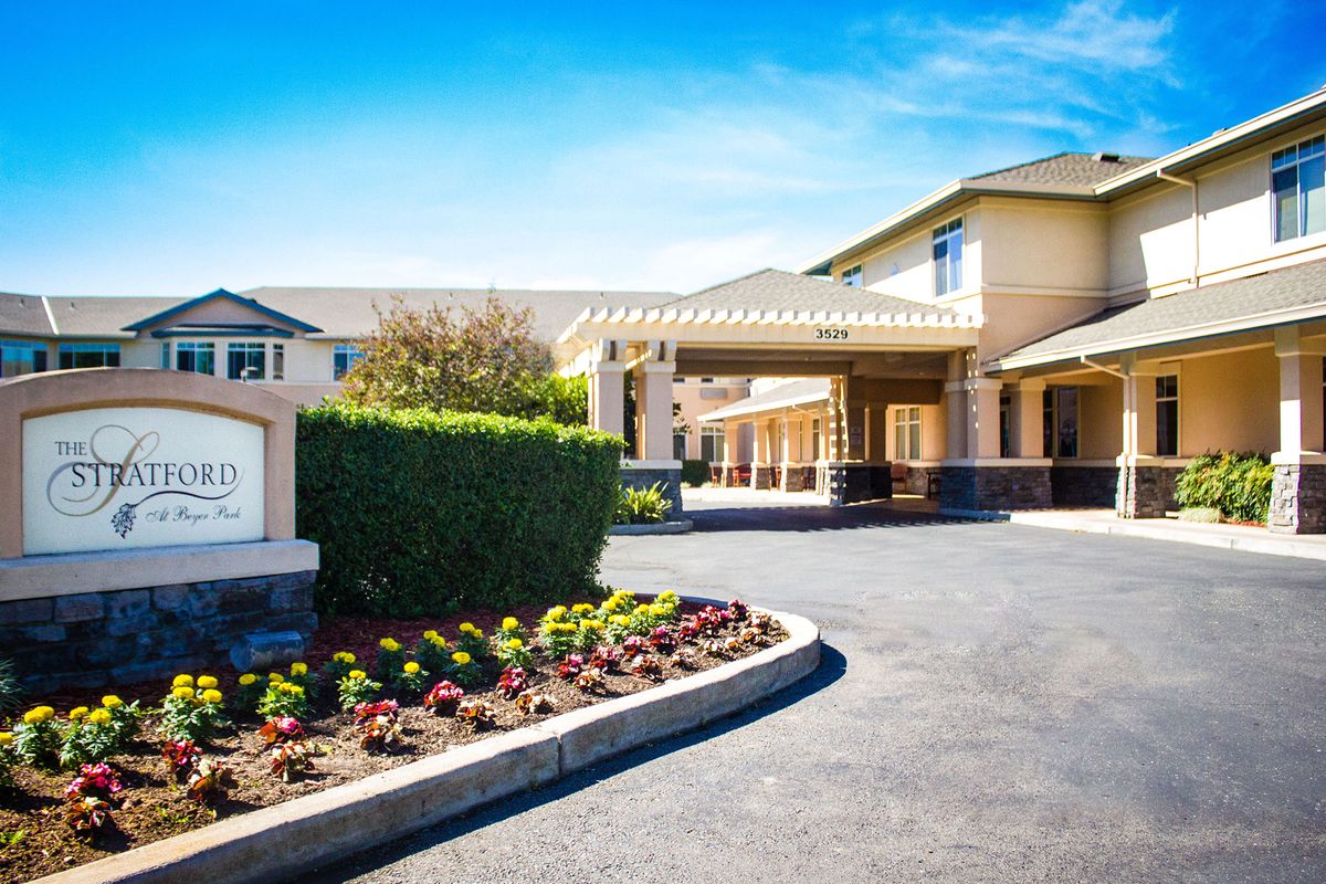 The Stratford At Beyer Park Assisted Living 3