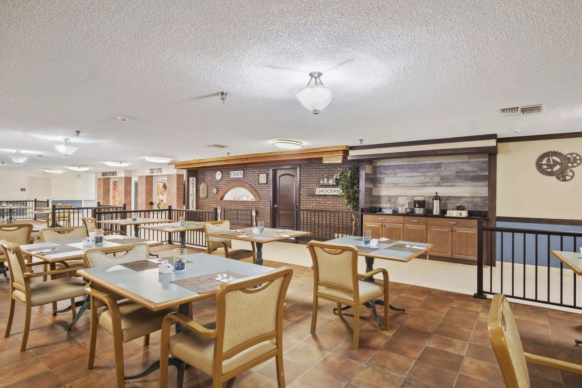 Colonial Assisted Living of Tampa 2