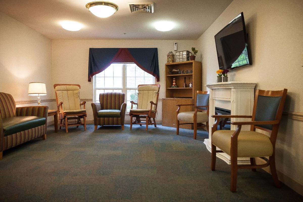 Interior view of Arden Courts of Glen Ellyn senior living community with modern decor.